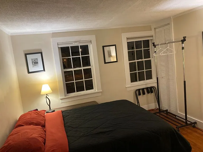 252 Loudoun St SW — Photo 5