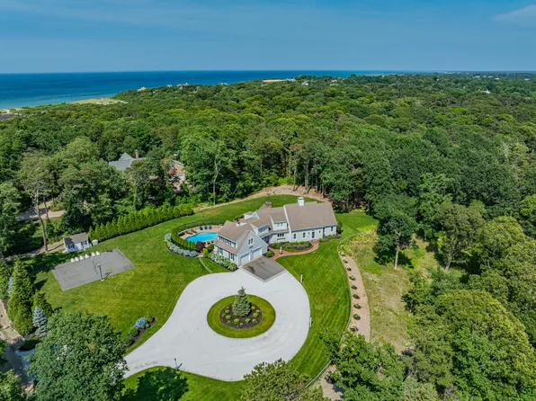 6 Oliver Drive, East Dennis, MA 02641