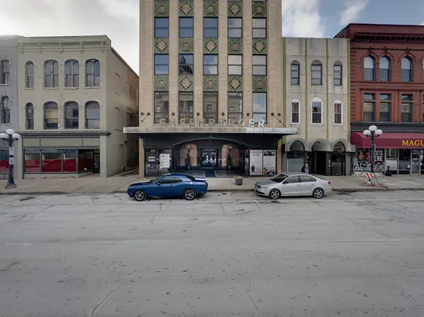 212 N Center St Unit 105, Bloomington, IL 61701