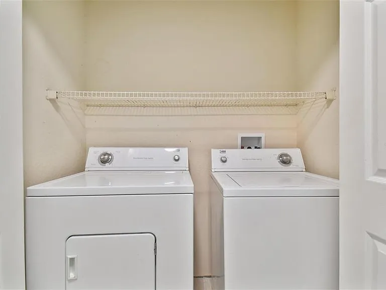 5052 Sunridge Palms Dr #104 — Photo 23