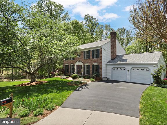 4th image of 4983 Manor House Ct