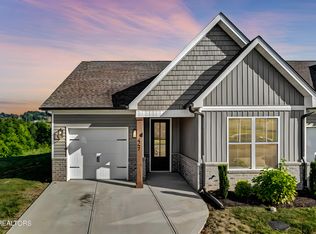 447 Toronto Ln, Knoxville, TN 37918