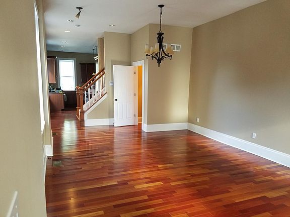 5th image of 2838-2840 McNair Ave