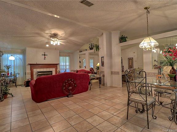 2nd image of 2200 Tuna Ln