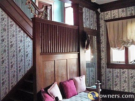 Main house oak stairway
