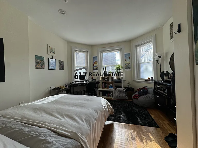73 Thatcher St #101 — Photo 4