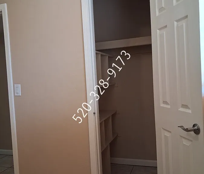 2044 S March Pl — Photo 22