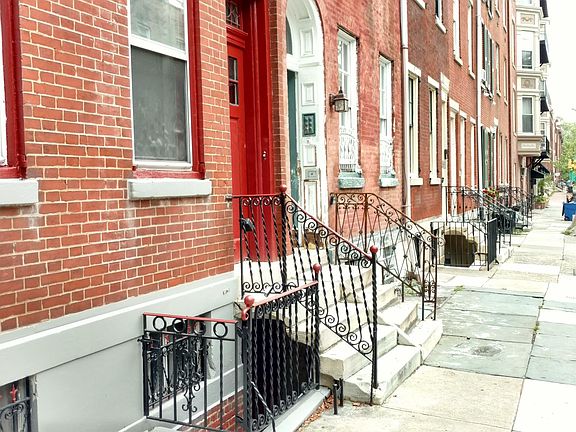 4th image of 1019 Pine St #1F