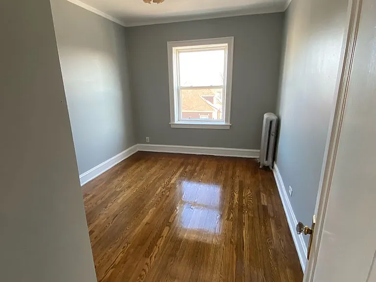 2900-04 N Laramie Avenue W George St #5200-06 — Photo 29