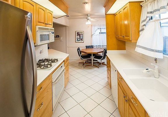 3rd image of 6709 Denmead St