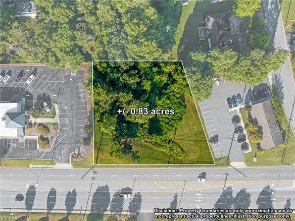 1702 Westchester Dr, High Pt, NC 27262