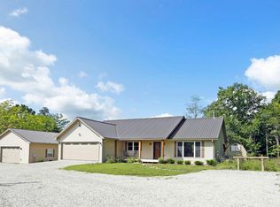 160 River Bend Rd, Waco, KY 40385