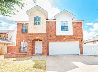 10106 Truchas Rd, Laredo, TX 78045