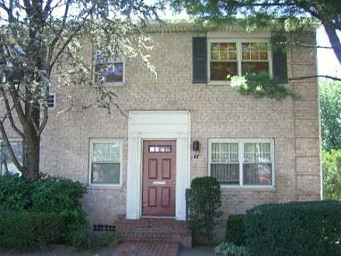 1st image of 7 S Lewis Pl #B