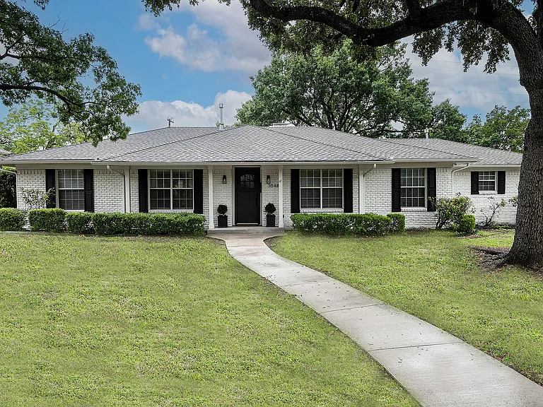 3648 Jubilee Trl — Photo 1