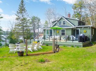 545 Memorial Dr, Winthrop, ME 04364