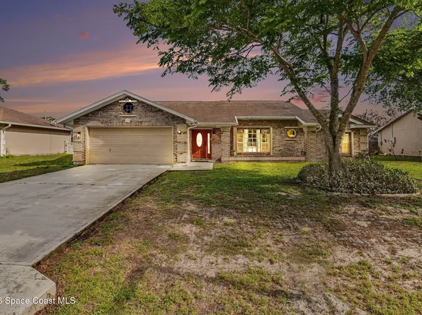 1727 Hazelton St NW, Palm Bay, FL 32907