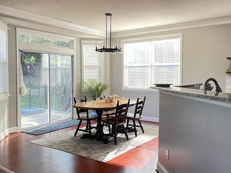 324 Amacord Way — Photo 9