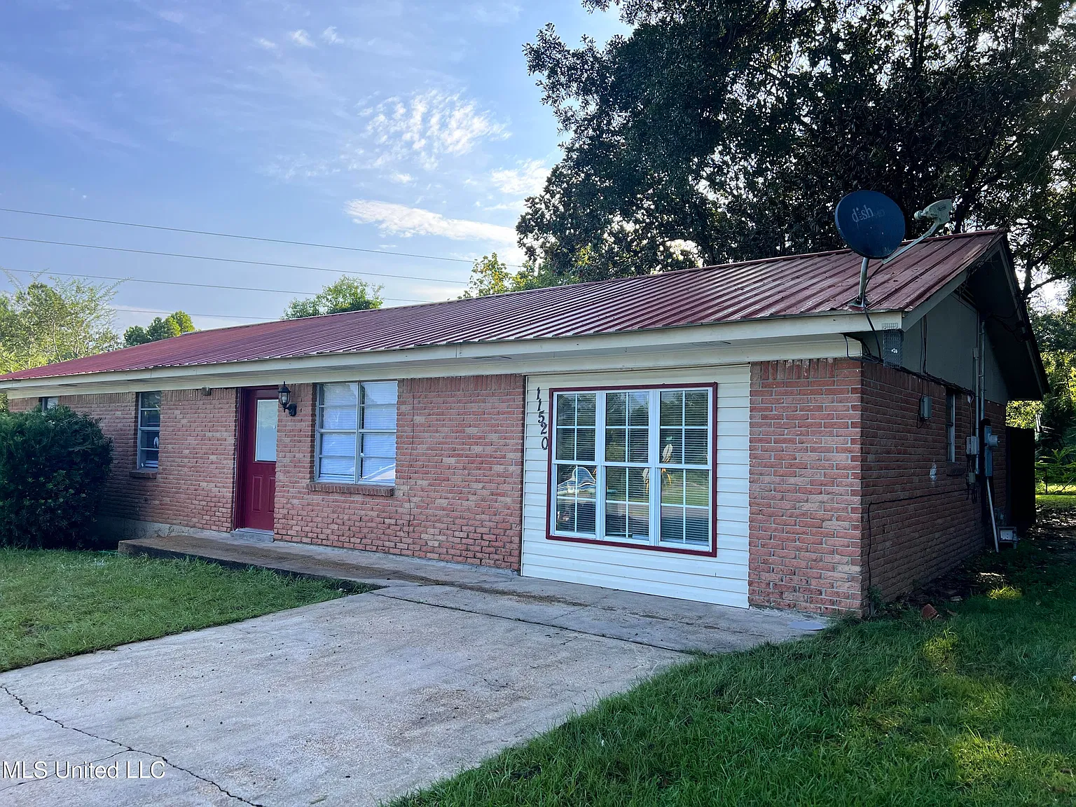 4 bed, 2.0 bath, 1485 sqft, $1,650 — Photo 1