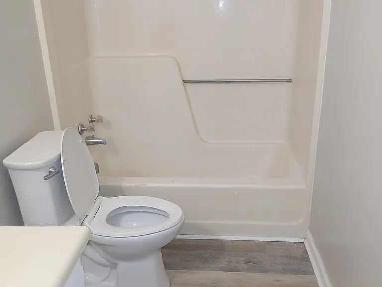 3320 Napier Ave — Photo 5
