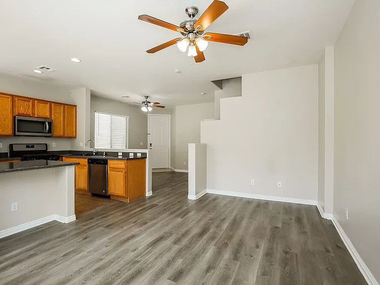 8233 Apple Spice St — Photo 9