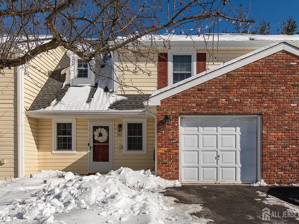 1st image of 171 Beckett Pl