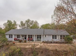 9400 Schaller Rd, Lenzburg, IL 62255