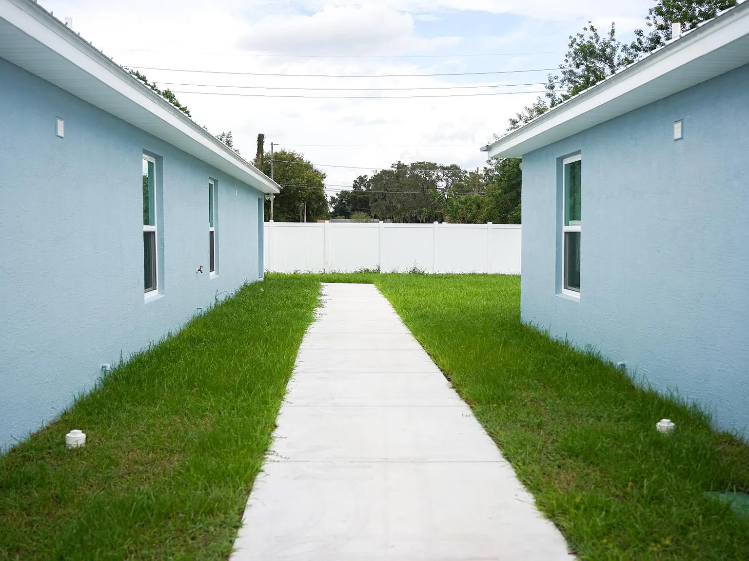 2 bed, 868 sqft, $1,400 — Photo 3