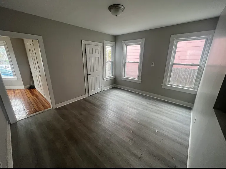 92 Carmel St #1 — Photo 5