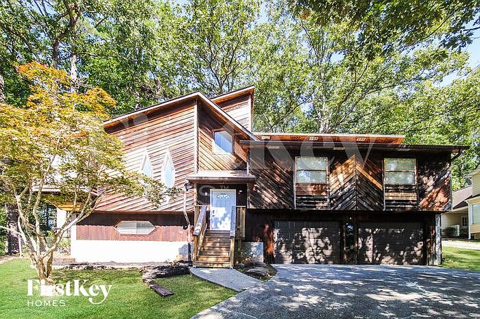 1st image of 3345 Revere Cir