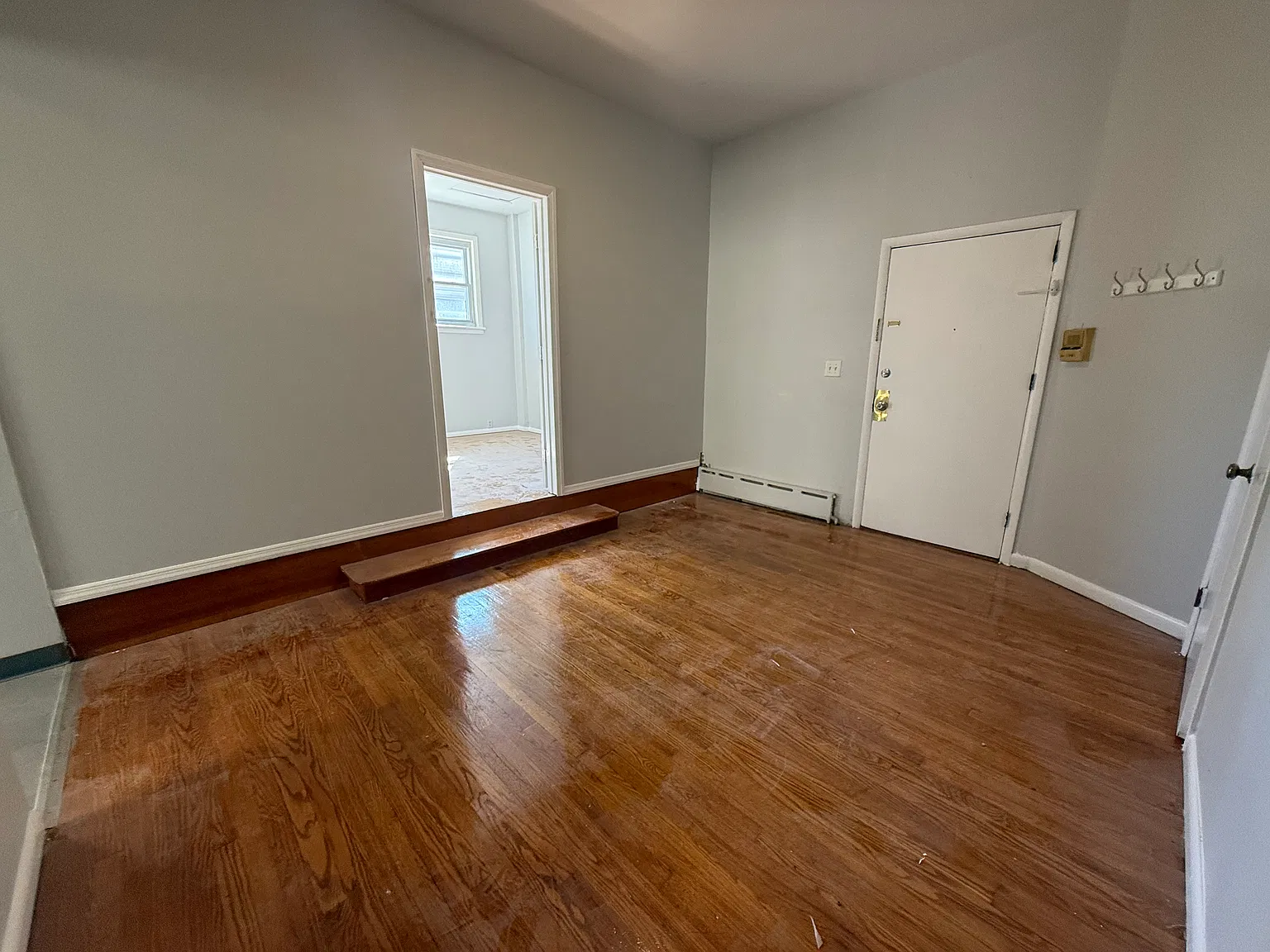 202 Ackerman Ave — Photo 1