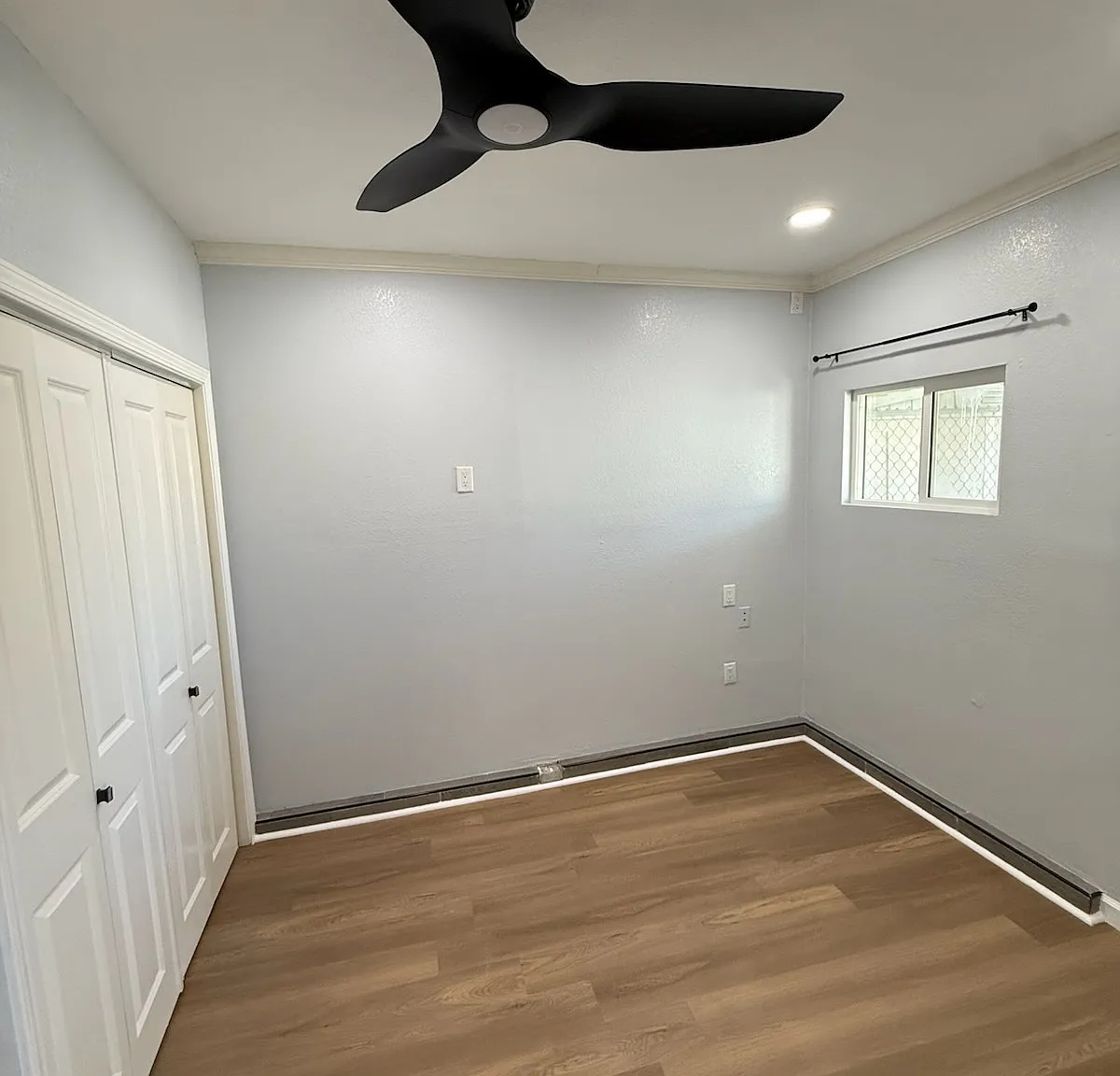 8745 Glencoe Dr — Photo 3