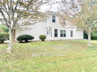 100 Brightwood Ter, Yorktown, VA 23690