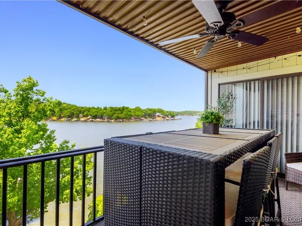 98 Jonathans Landing Dr #3E, Lake Ozark, MO 65049