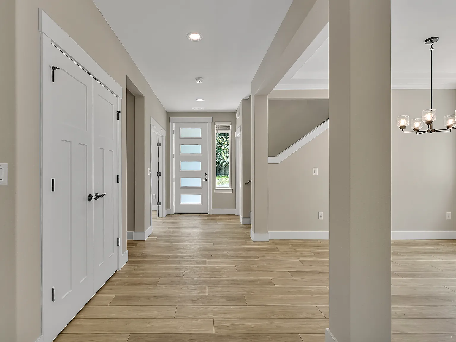 2 bed, 2.5 bath, 1864 sqft, $3,300 — Photo 4