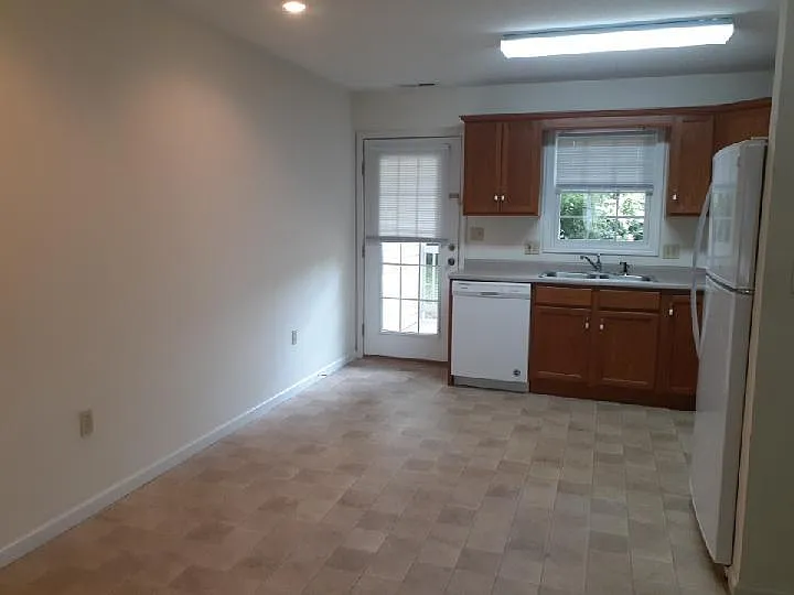 119 Boone Ridge Drive — Photo 3