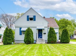 1367 Churchill Rd, Lyndhurst, OH 44124