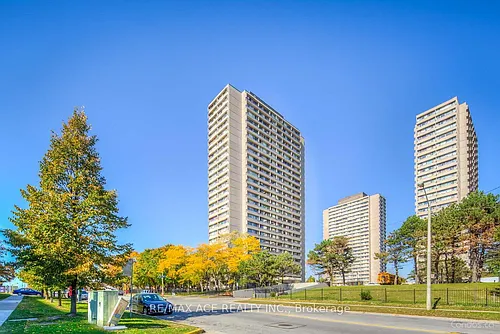 715 Don Mills Rd Photo 1 715 Don Mills Rd Photo 1