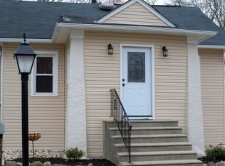 651 Sunset Ave, Maple Shade, NJ 08052