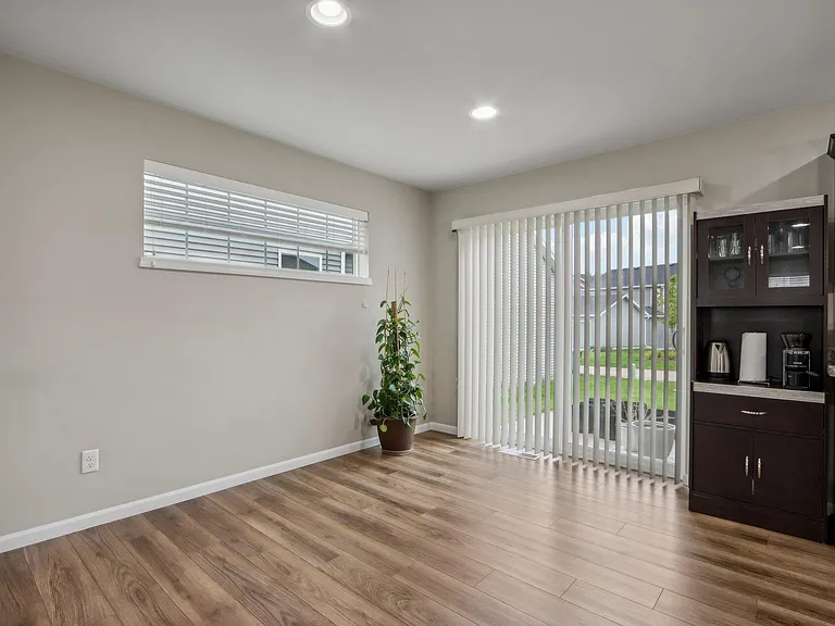 1835 Summerfield Way — Photo 14
