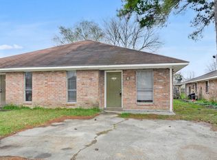 8183 Jefferson Park Dr, Baton Rouge, LA 70817