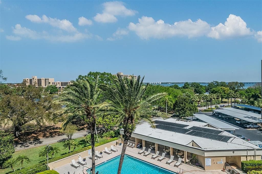 2621 Cove Cay Dr Unit 606