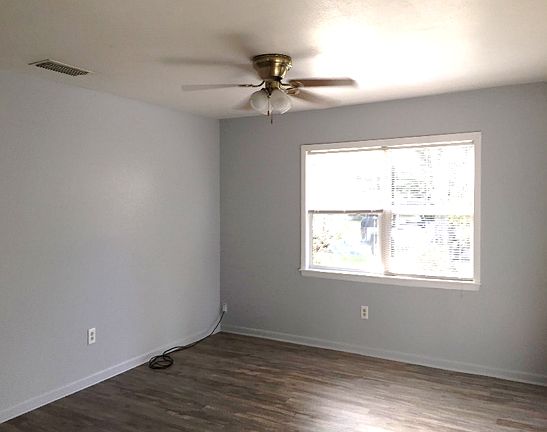 5th image of 2839 NE 11th Dr #House