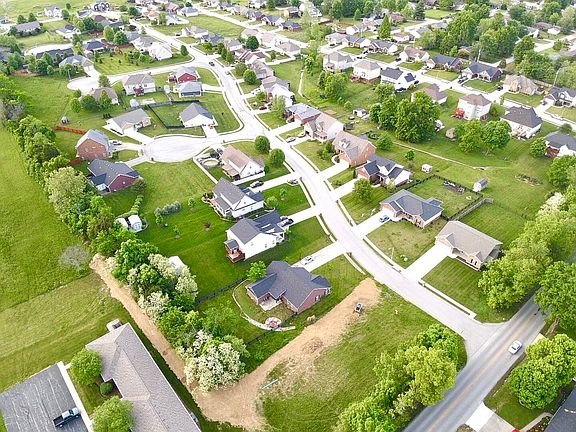 3rd image of 1 Carlton Dr