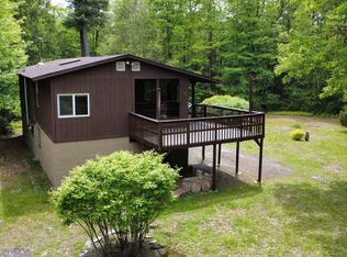 28 Ox Bow Rd, Kerhonkson, NY 12446