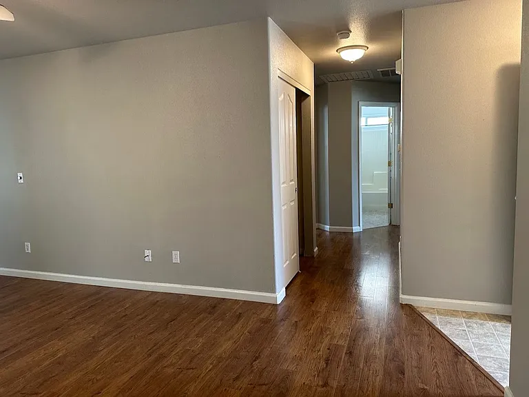 3536 Barkwood Dr — Photo 10