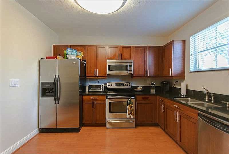 1st image of 411 SW 13th Ter #411