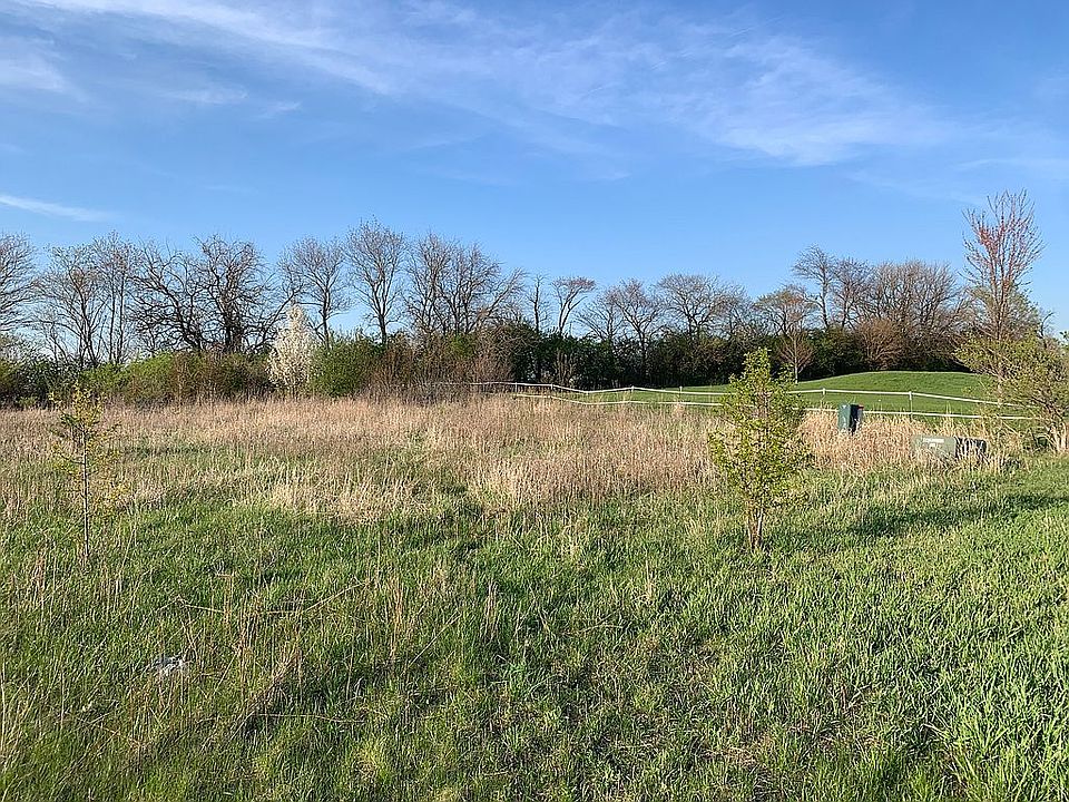 1st image of 10574 Prairie Turn E