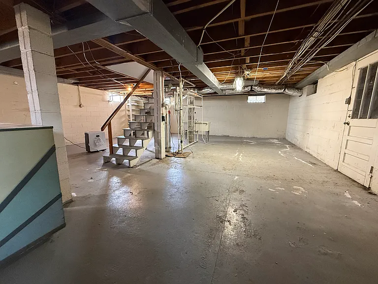 5231 John Marshall Hwy — Photo 34
