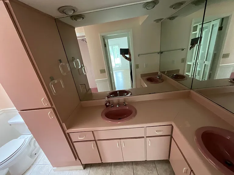 4050 Linwood Dr — Photo 12